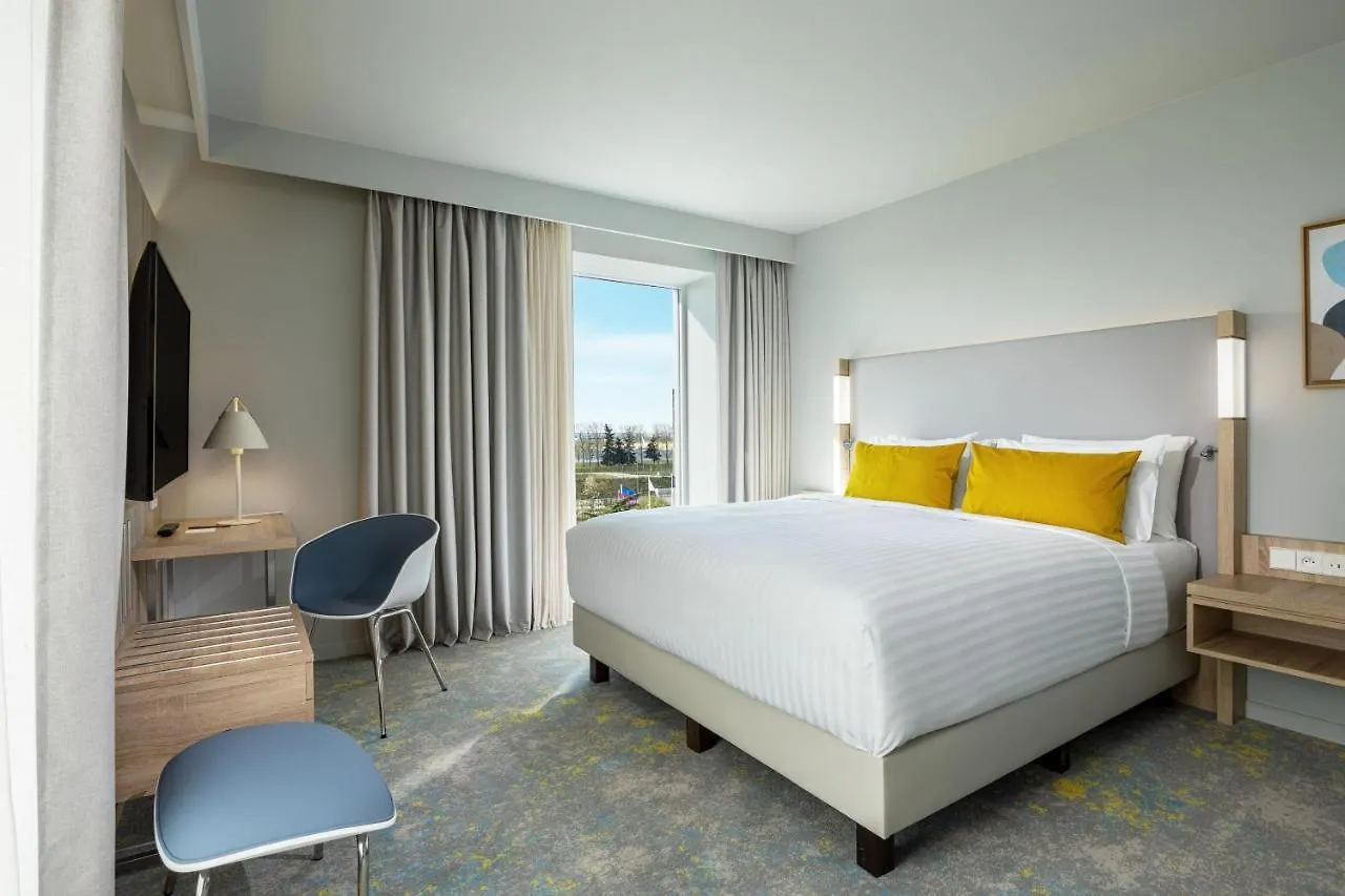 **** Hotel Courtyard By Marriott Paris Charles De Gaulle Central Airport Roissy-en-France France