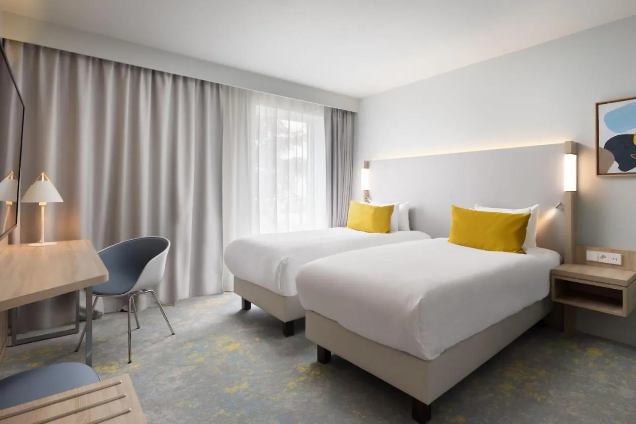 Hotel Courtyard By Marriott Paris Charles De Gaulle Central Airport Roissy-en-France