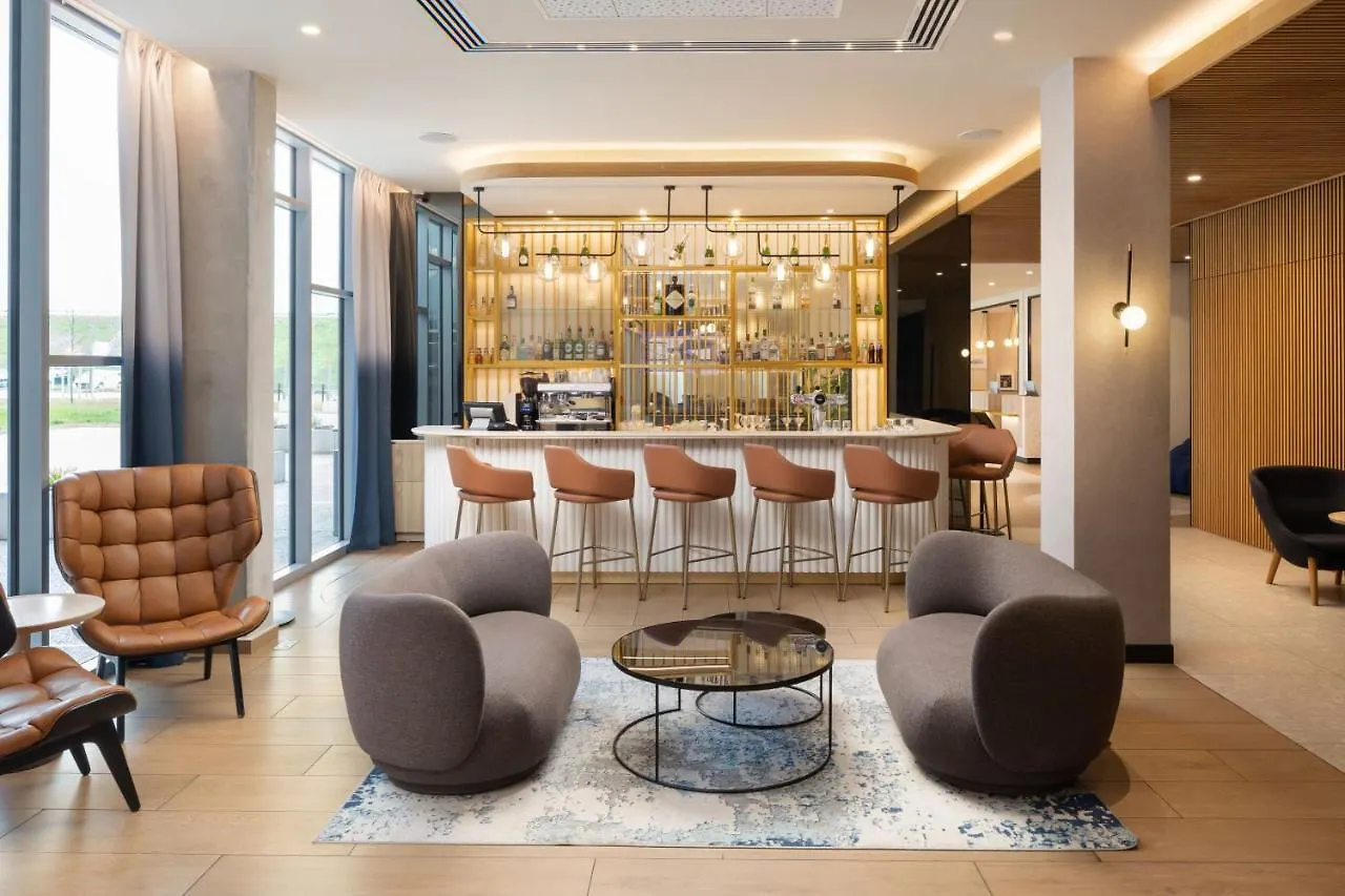 Courtyard By Marriott Paris Charles De Gaulle Central Airport Roissy-en-France