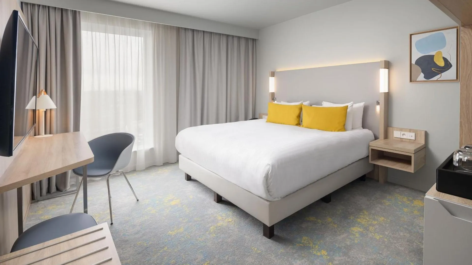 ホテル Courtyard By Marriott Paris Charles De Gaulle Central Airport ロワシー・アン・フランス