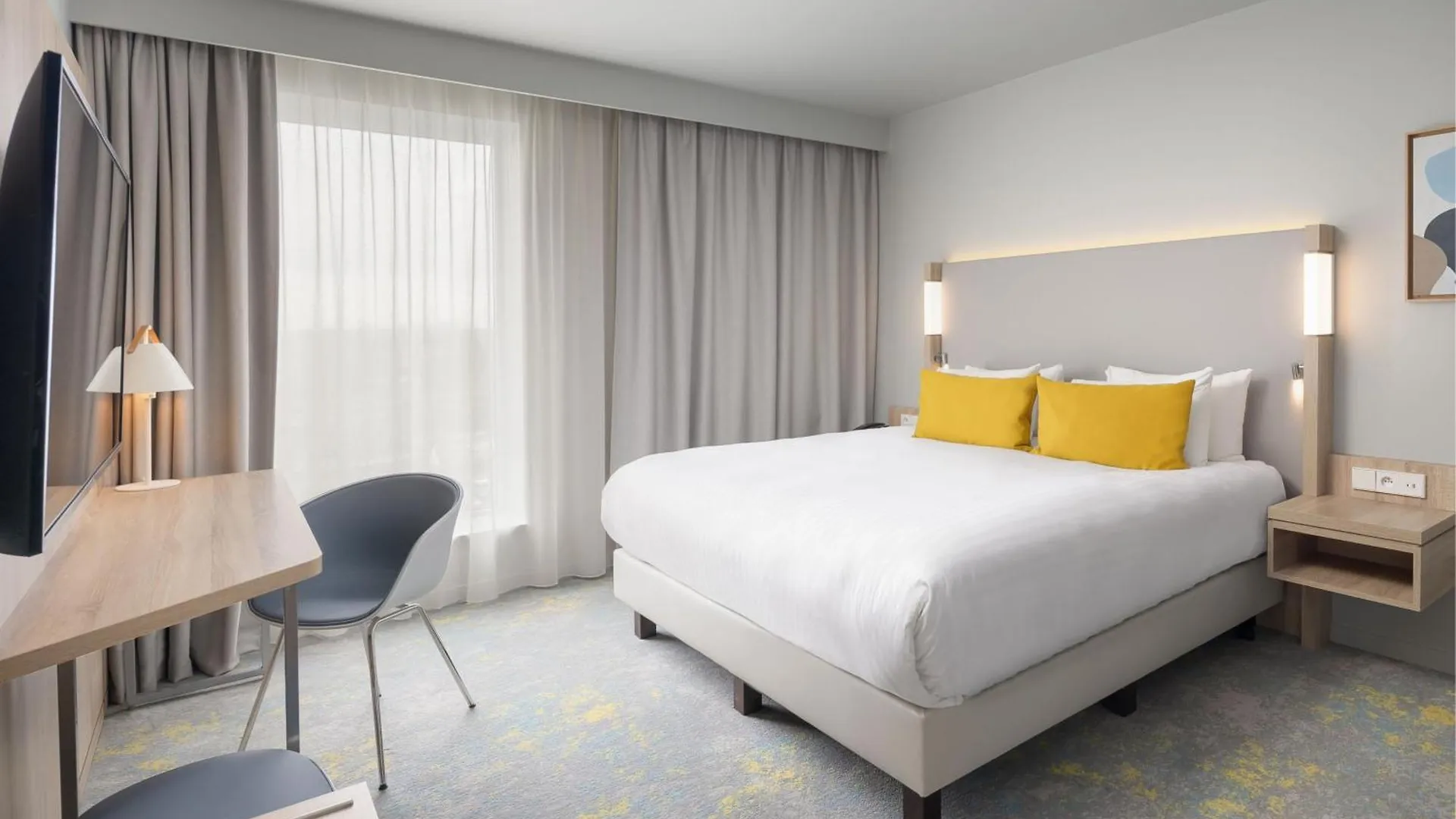 Courtyard By Marriott Paris Charles De Gaulle Central Airport Hotell Roissy-en-France