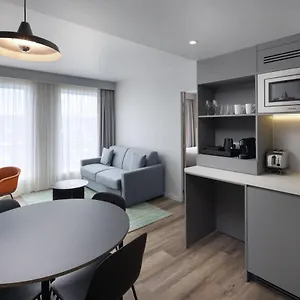 4* מלון By Marriott Paris Charles De Gaulle Airport